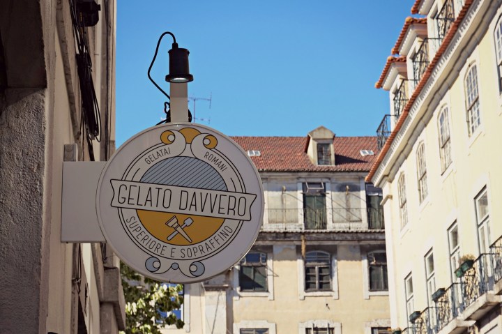 27737917950_3881ee446a_h