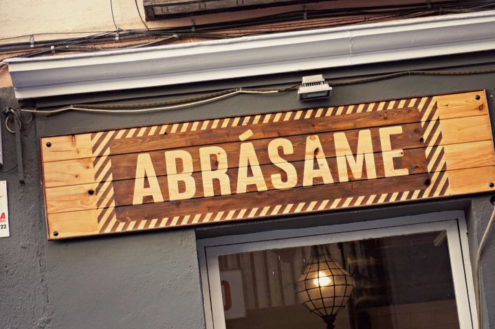 29751304180_36601f8604_h