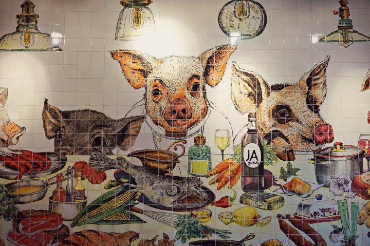 32110417946_26784eabea_h